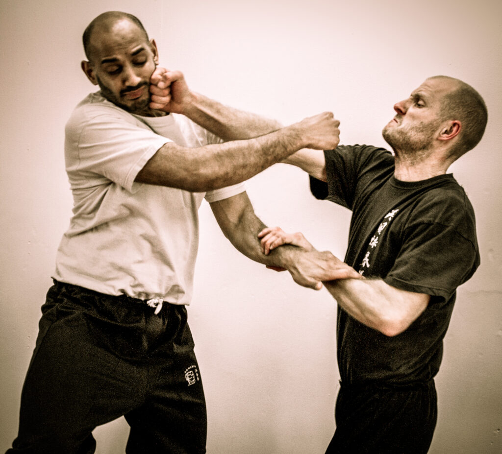 Running Hands - UK Wing Chun Assoc.